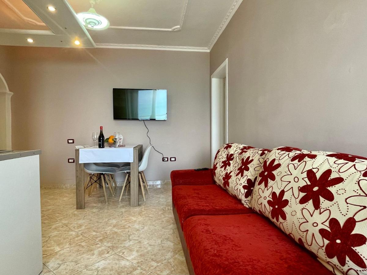 Sea View Apartment Vlorë Exterior foto
